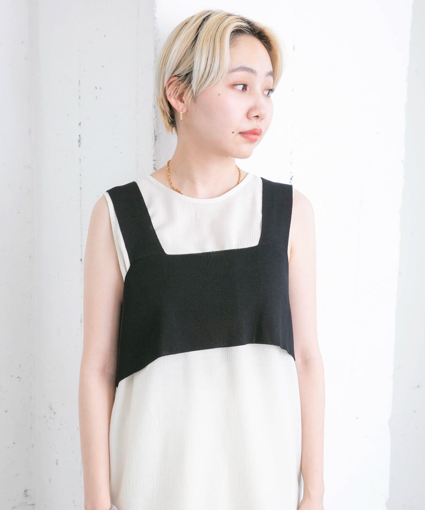 背部交叉針織吊帶背心