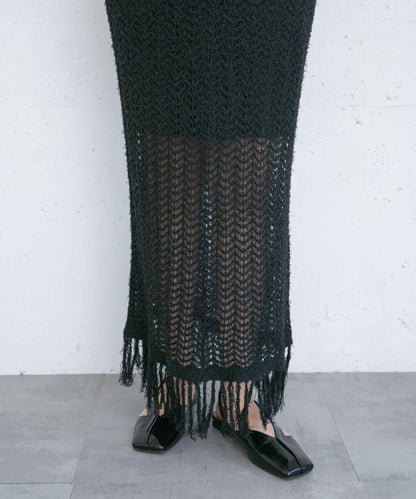 流蘇鏤空針織半身裙