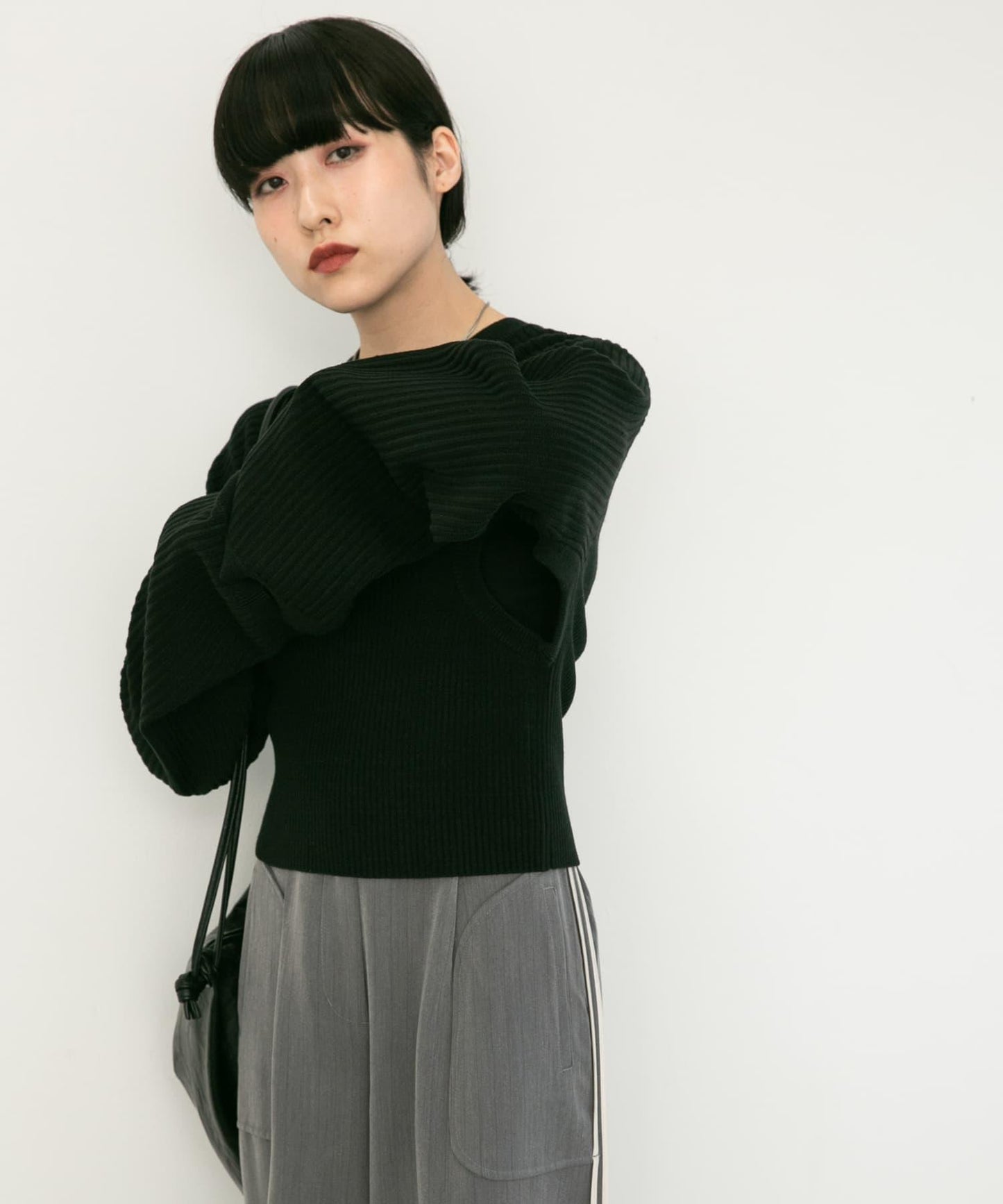 鏤空設計針織衫