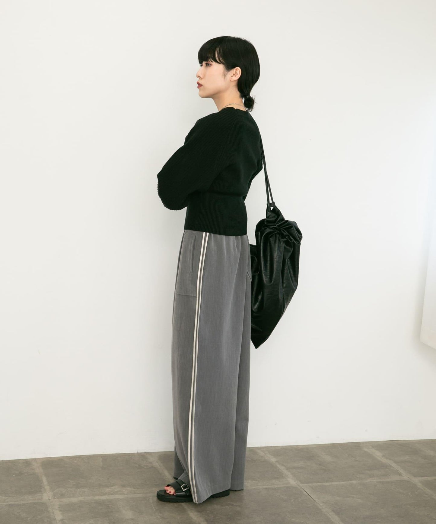 鏤空設計針織衫