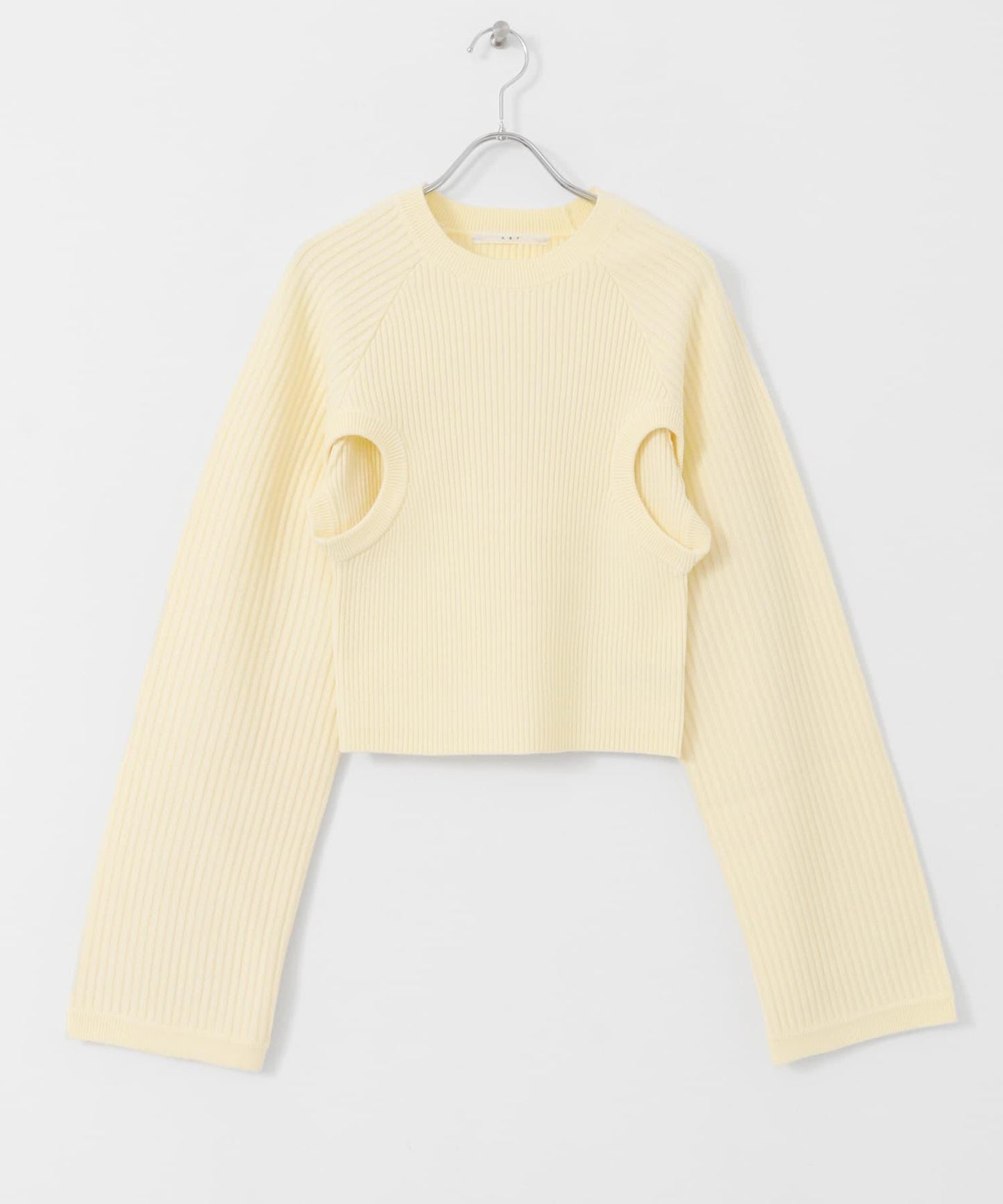 鏤空設計針織衫