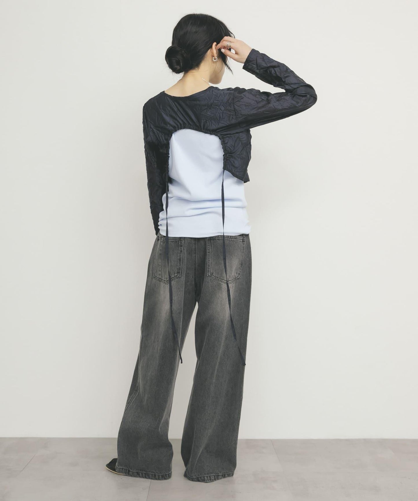 層疊褶皺長袖T恤