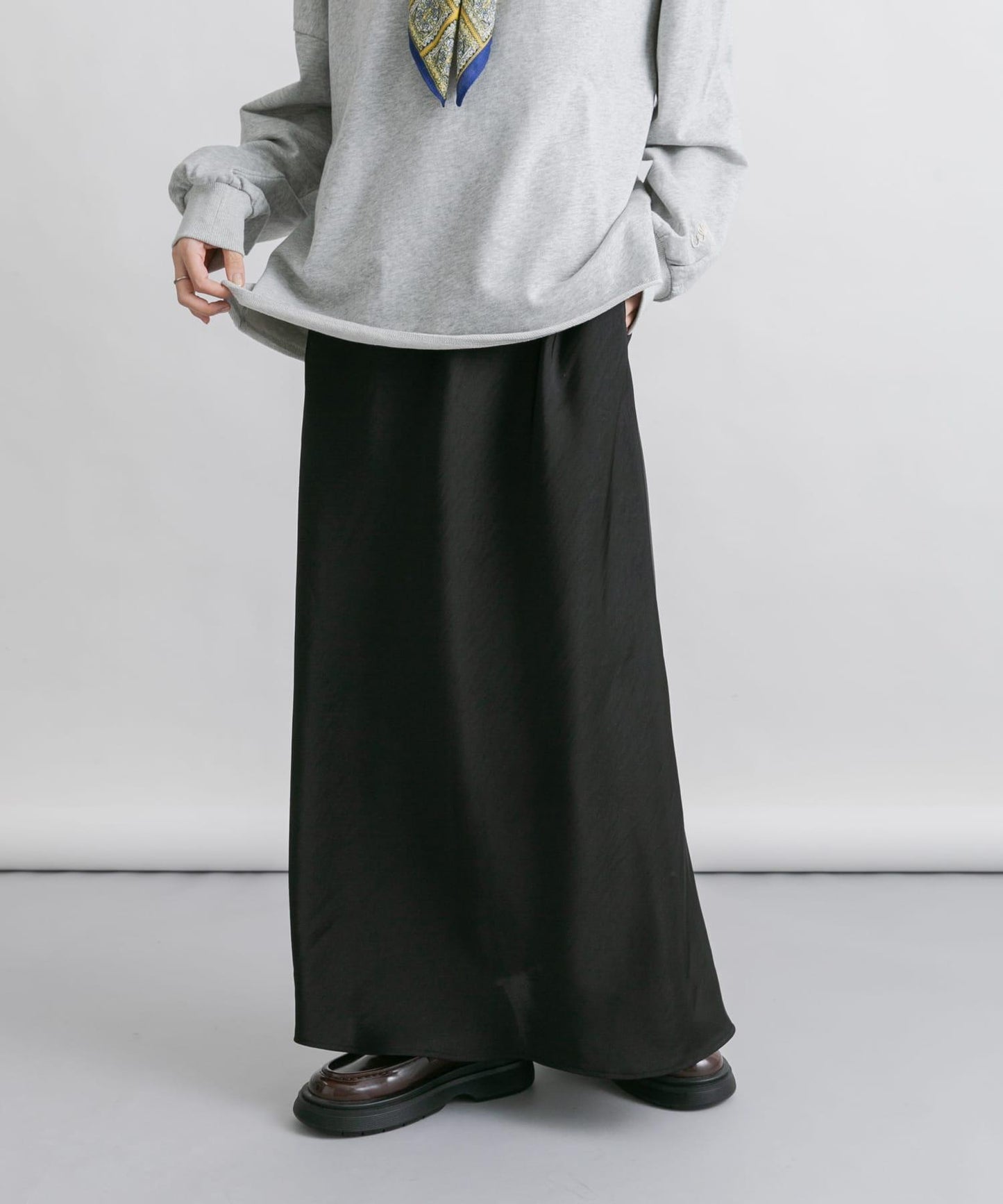 緞面修身半身裙