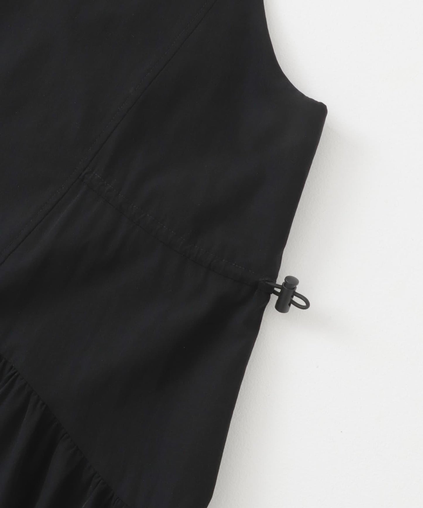 無袖抽繩連衣裙