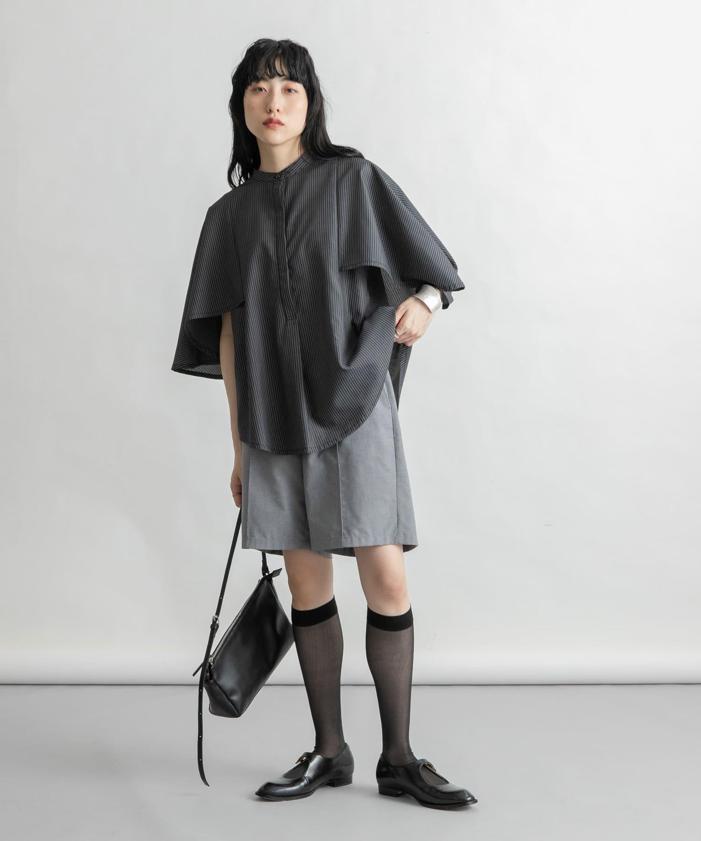 不對稱修身單肩包