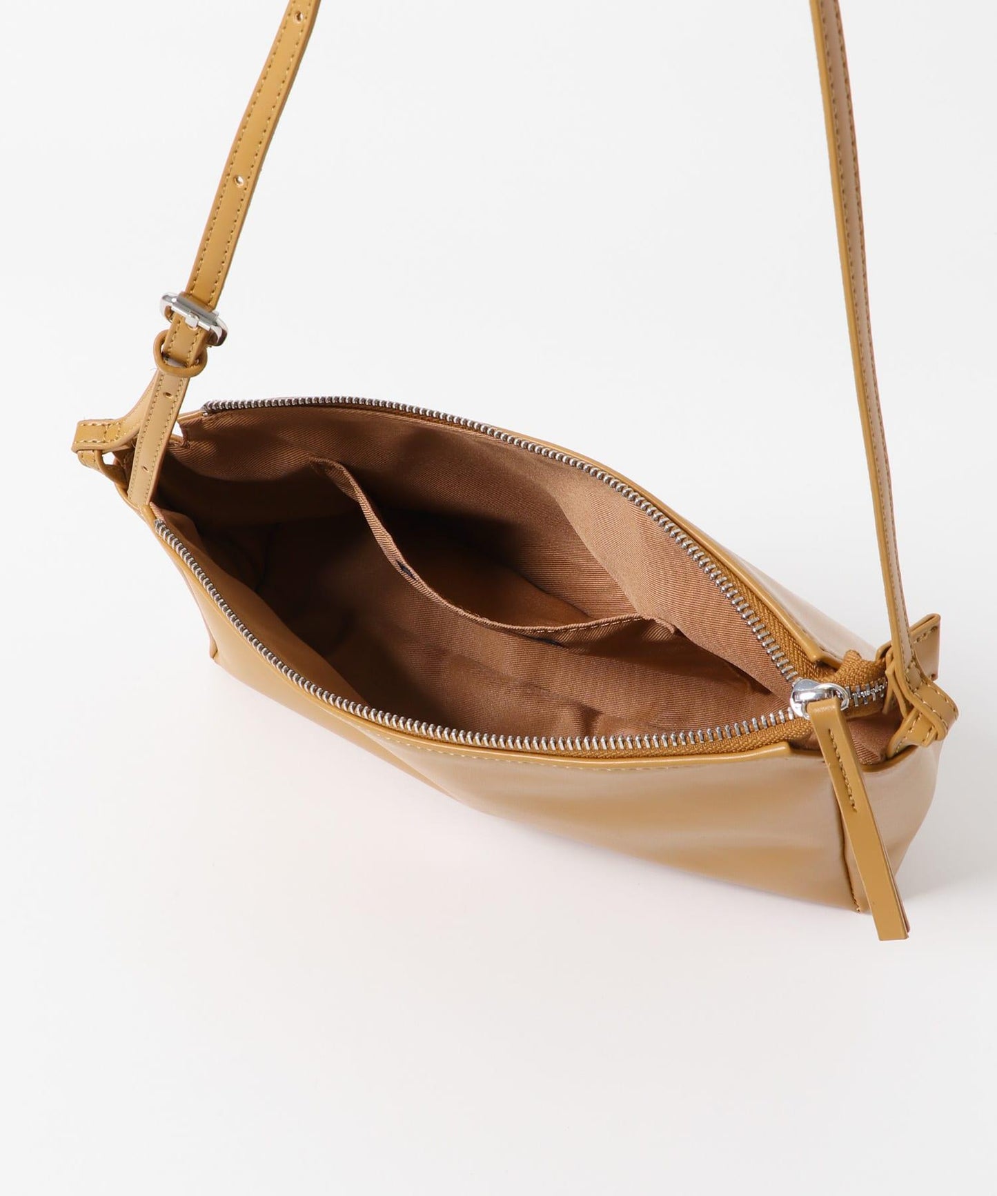 不對稱修身單肩包