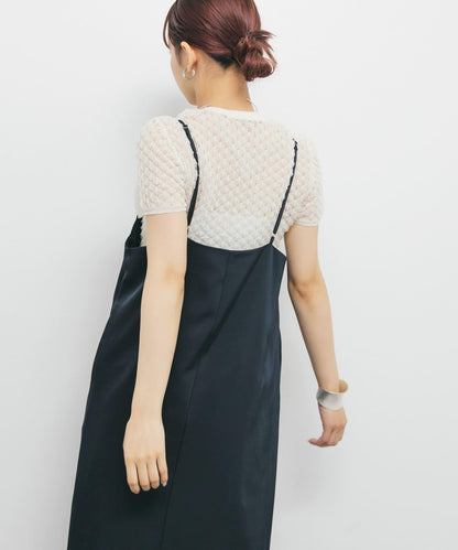 緞面吊帶連衣裙