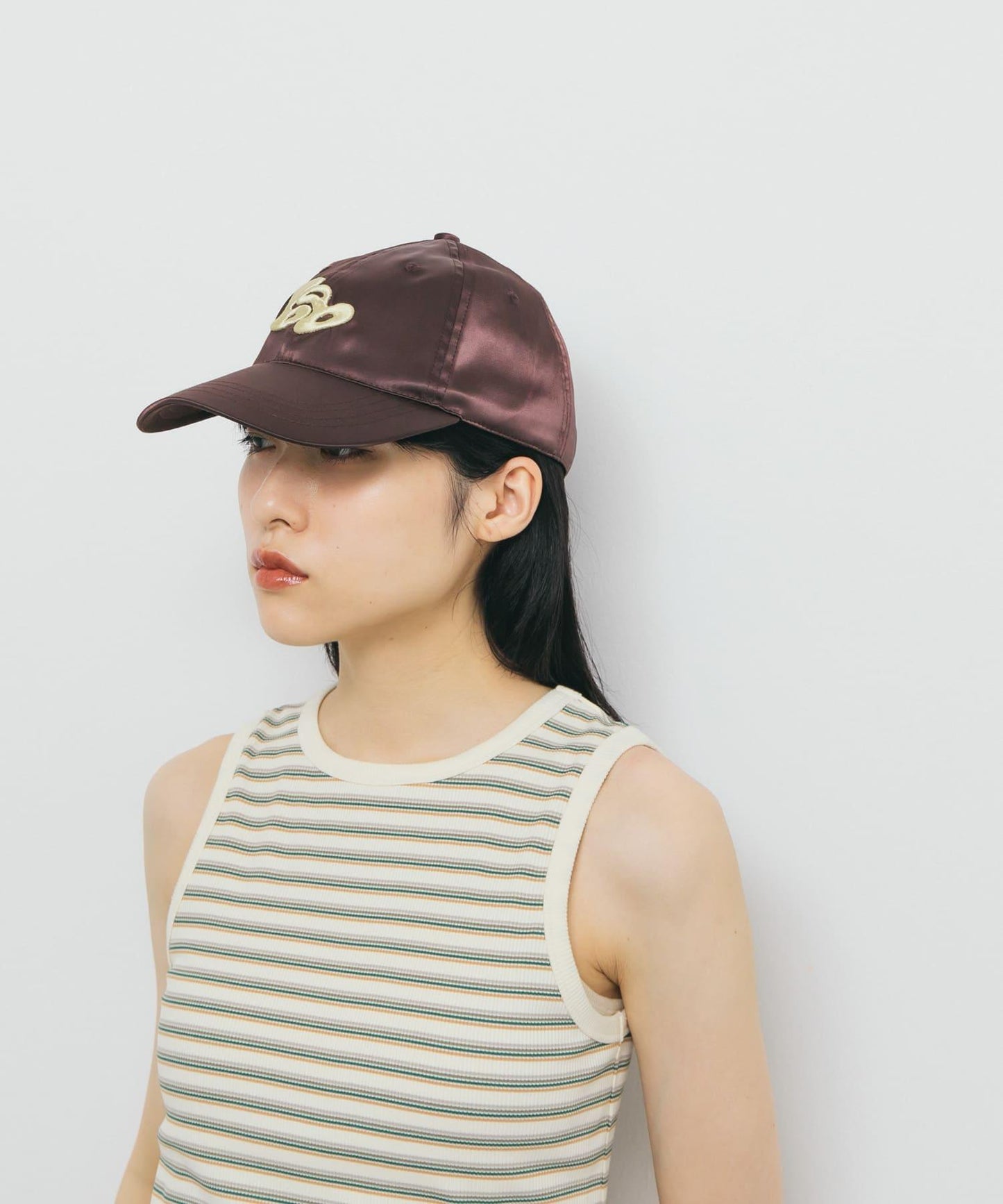 立體刺繡緞面棒球帽