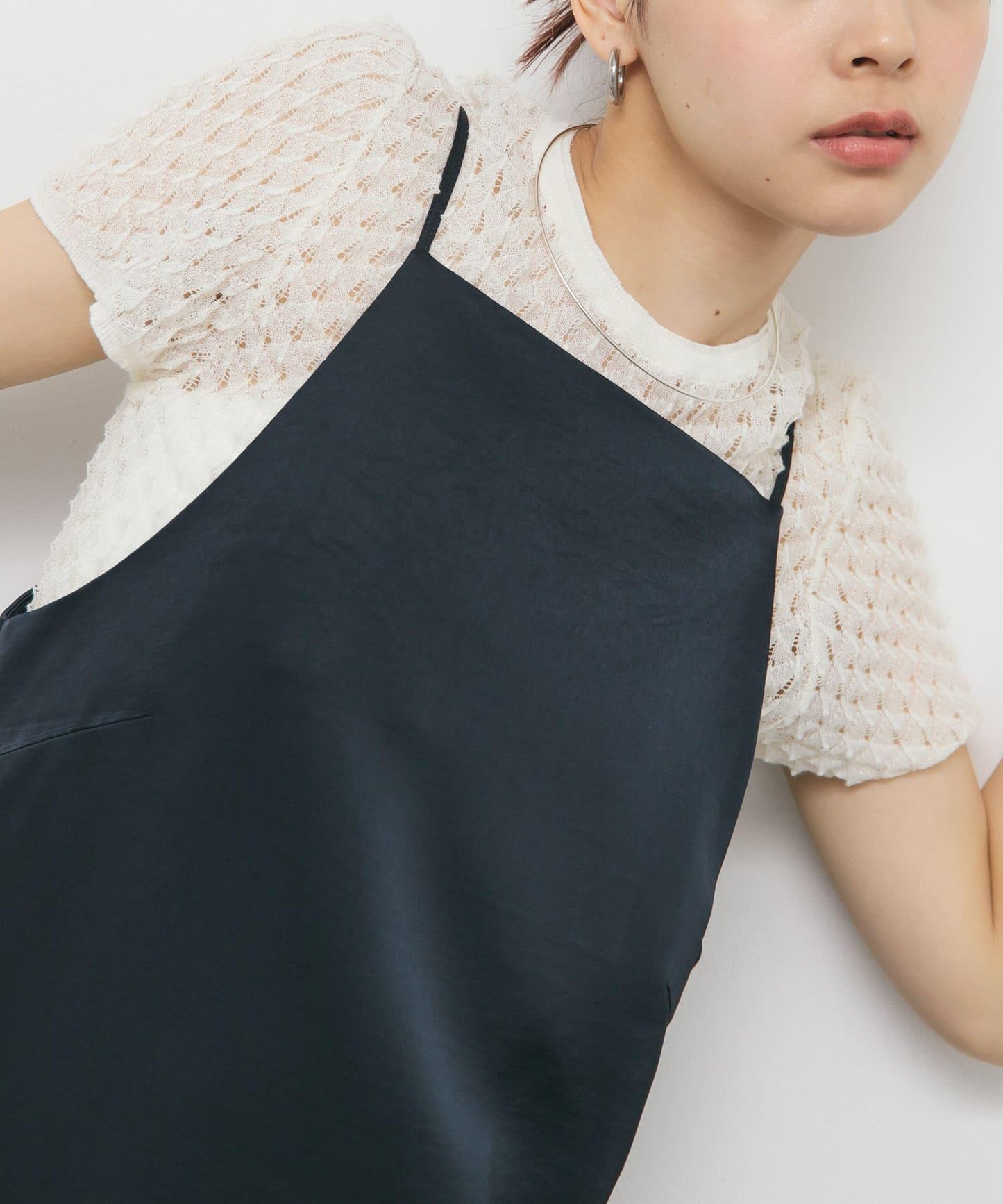 透視短款針織衫