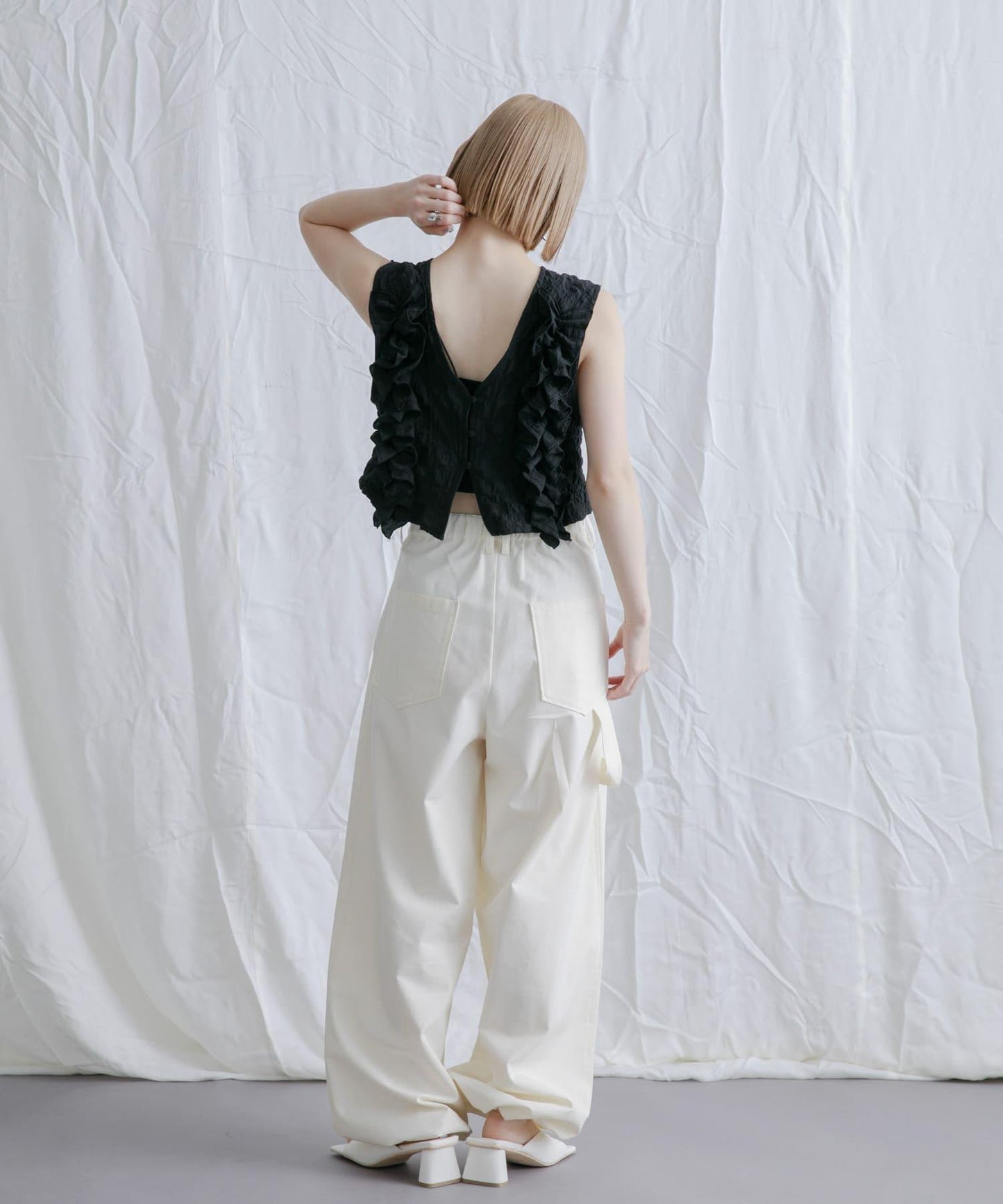 2WAY荷葉邊無袖上衣