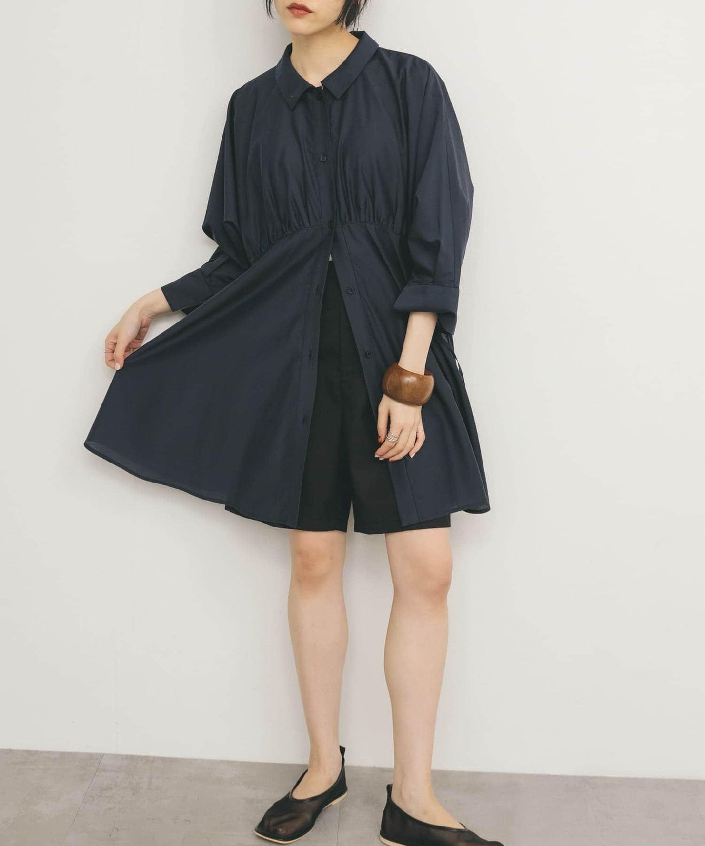 曲線褶皺迷你連衣裙