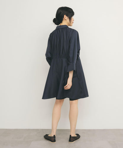 曲線褶皺迷你連衣裙