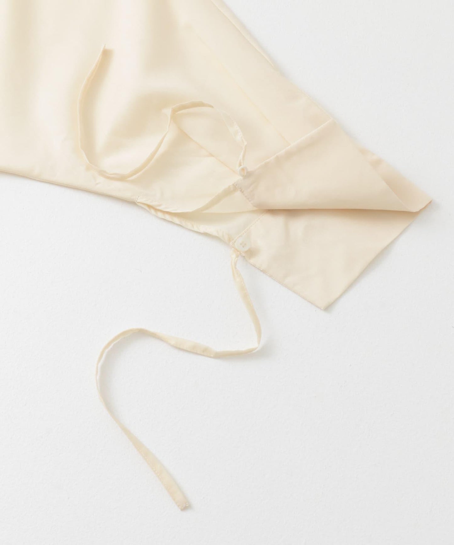 曲線褶皺迷你連衣裙