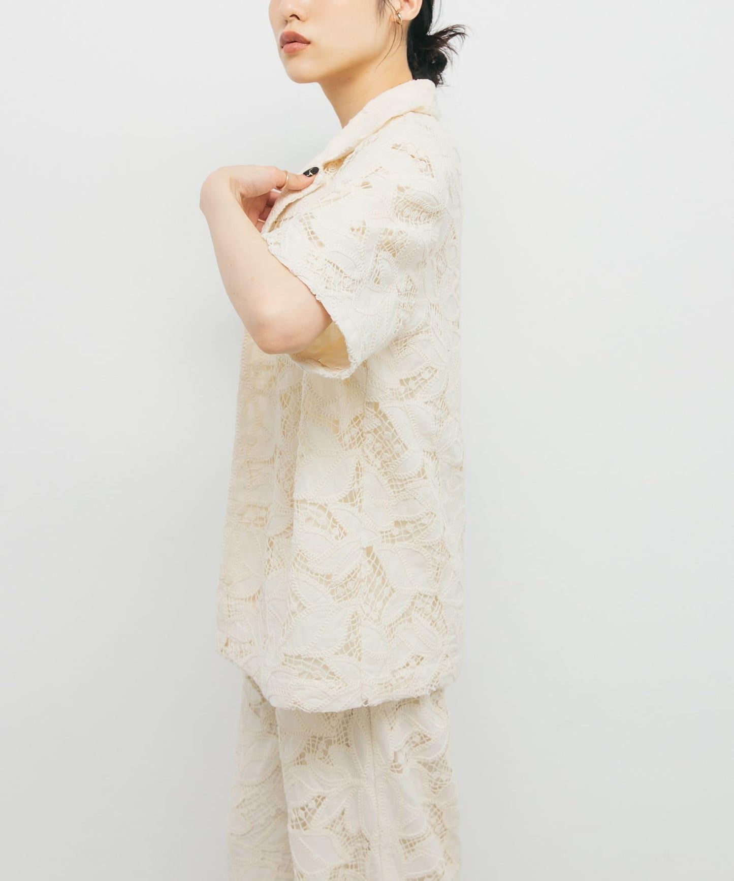 化纖蕾絲寬鬆襯衫