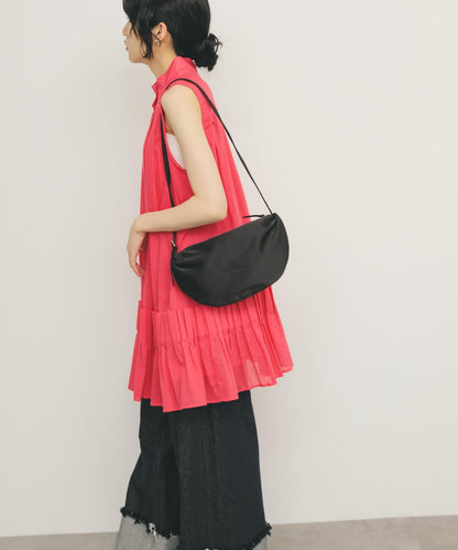 無袖褶皺百褶連衣裙