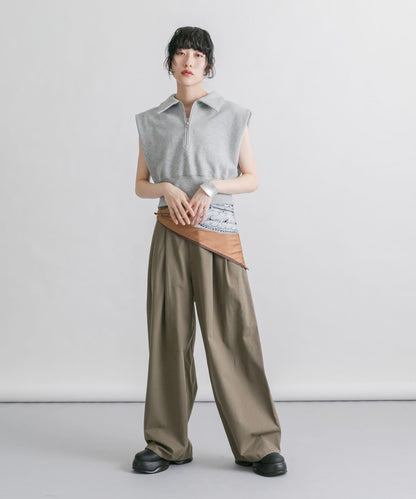 肩部褶皺拉鍊衛衣