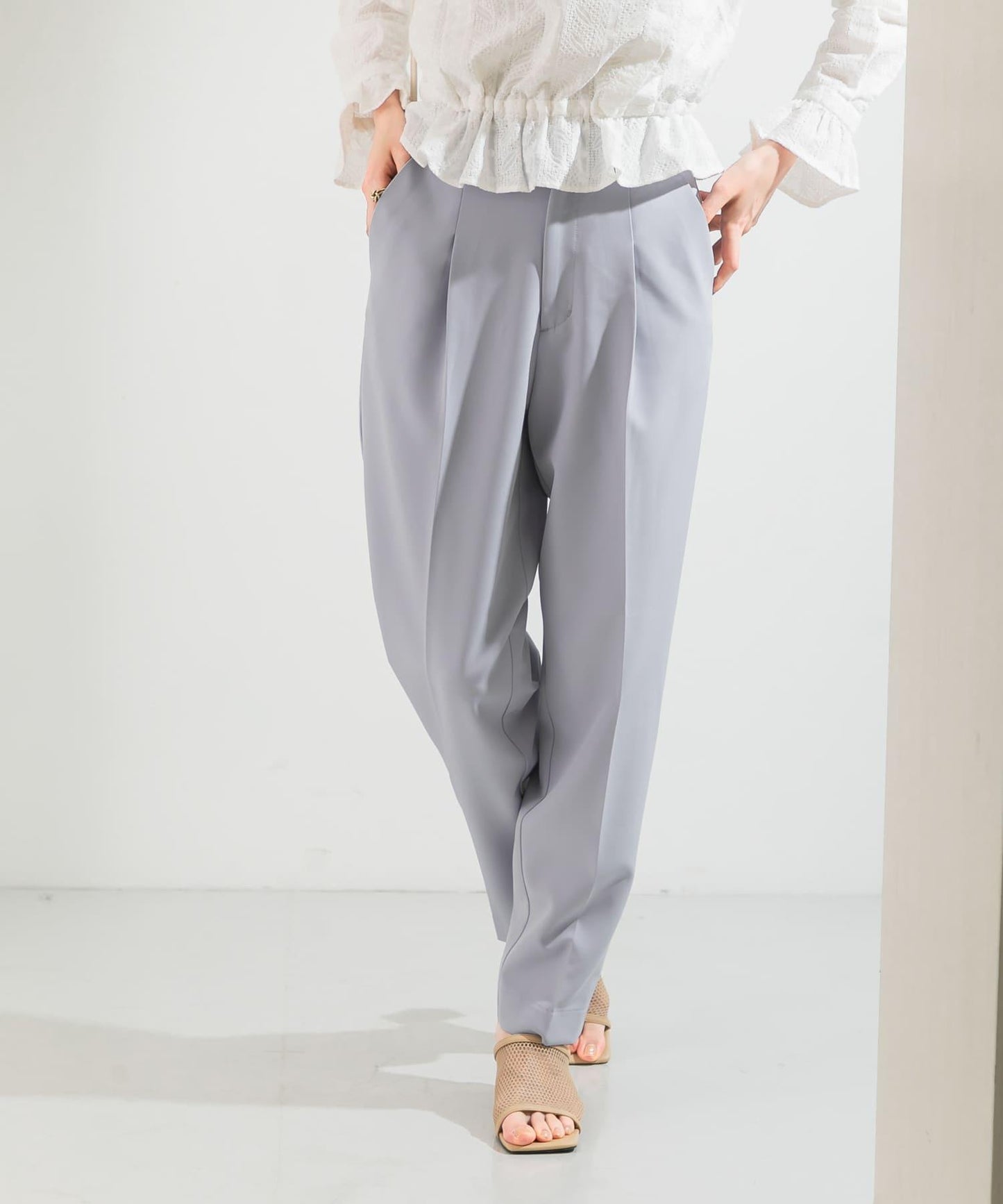 illi 單褶修身錐形褲