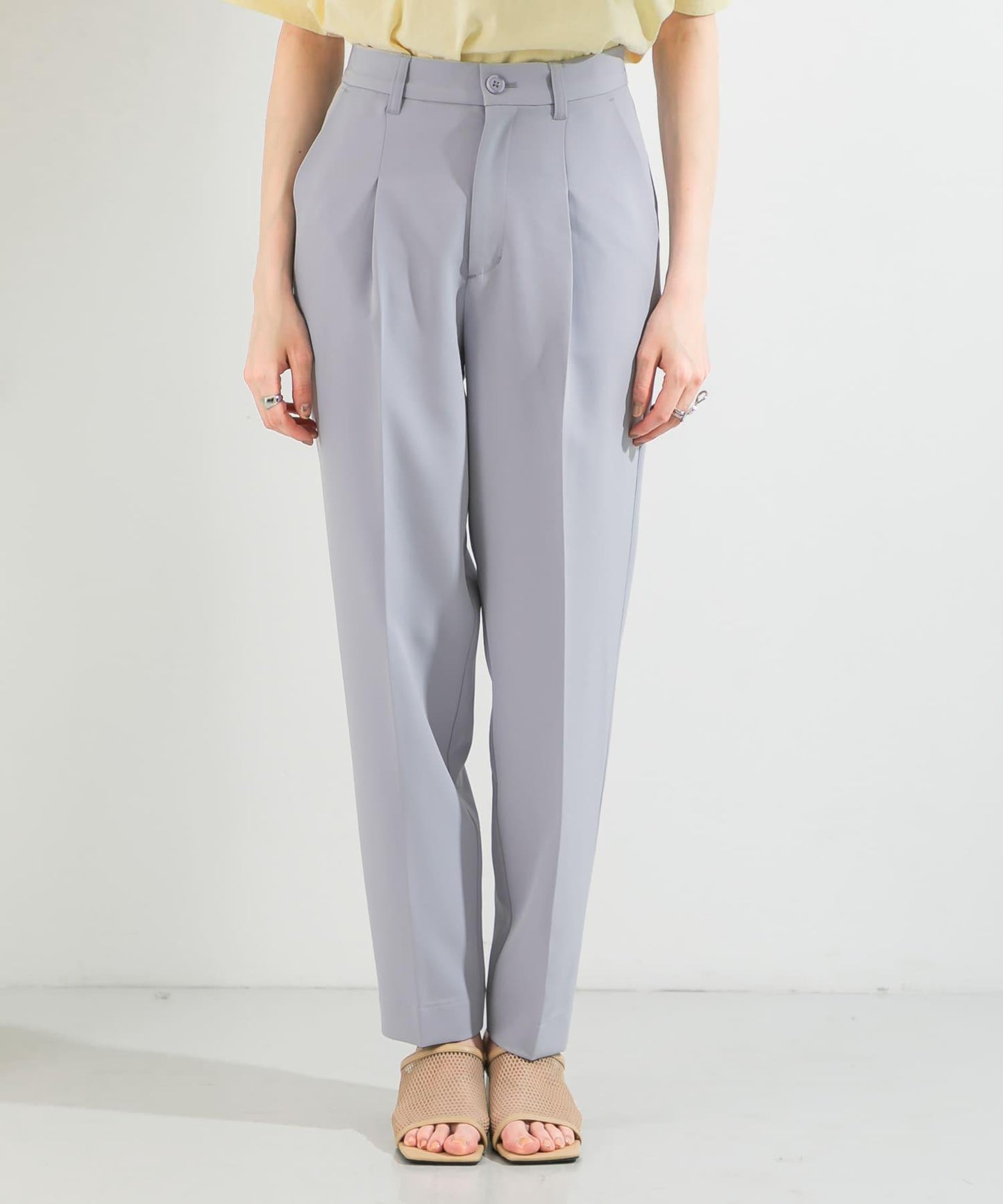 illi 單褶修身錐形褲