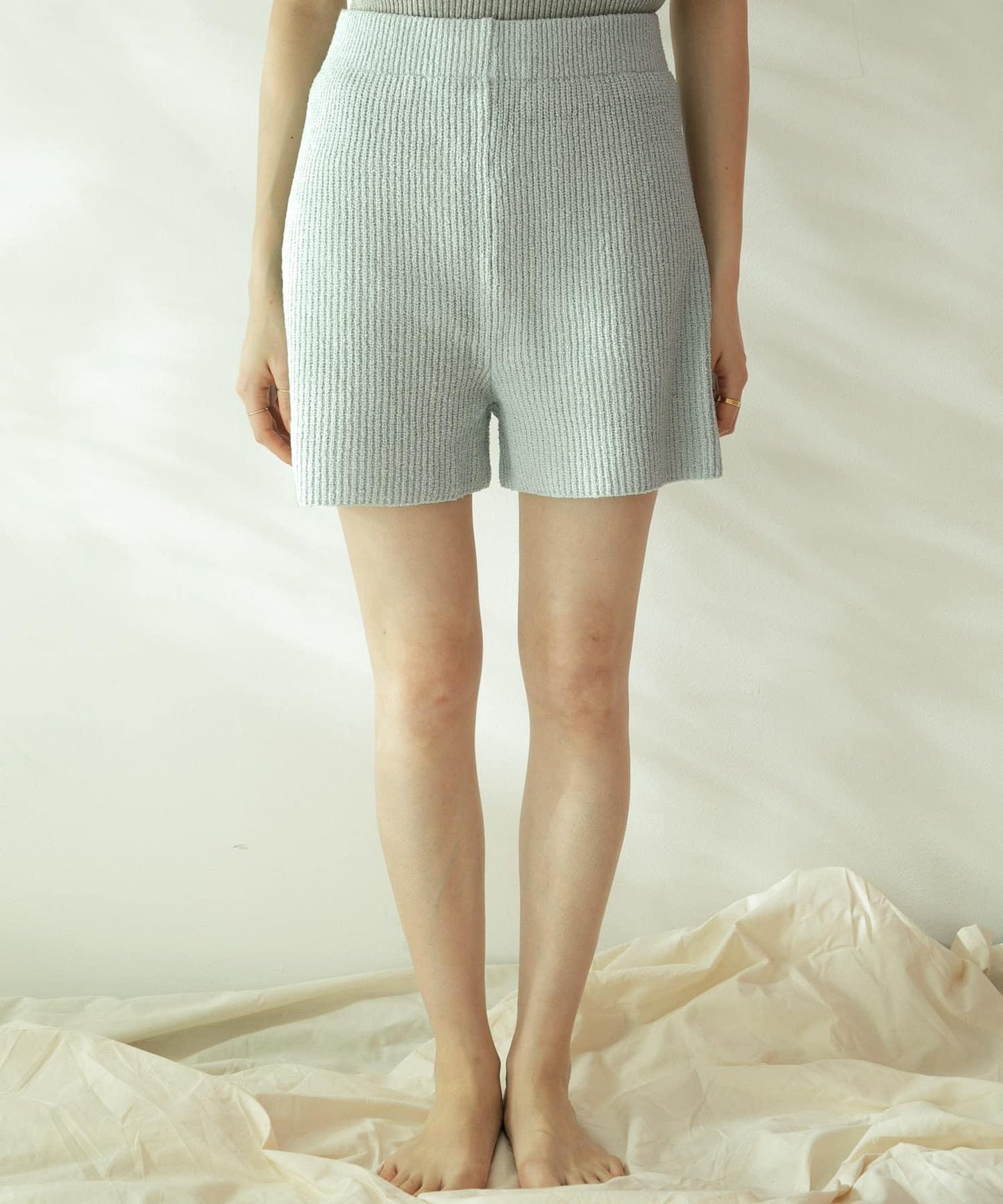 捲曲紗線針織短褲