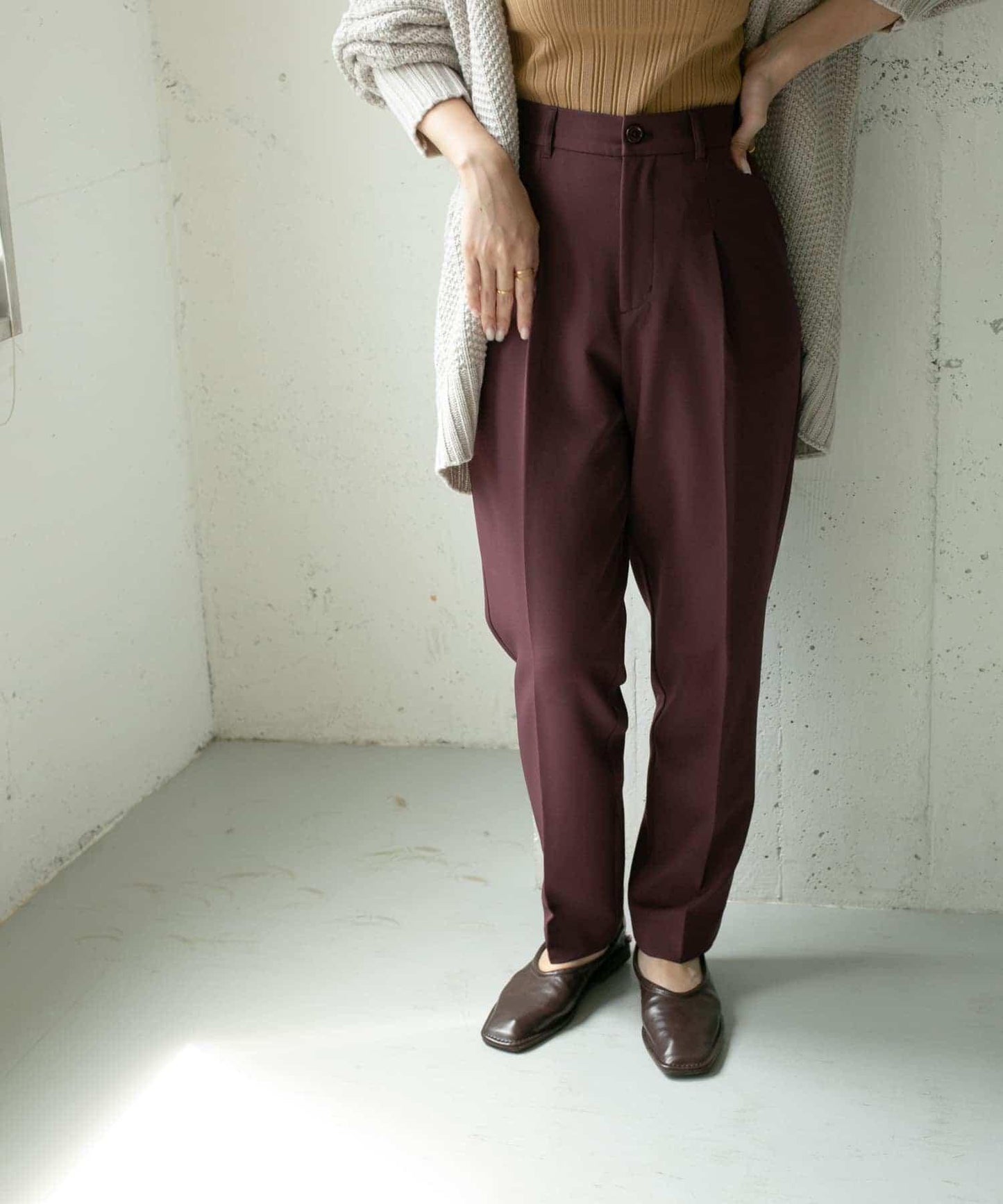 illi 單褶修身錐形褲