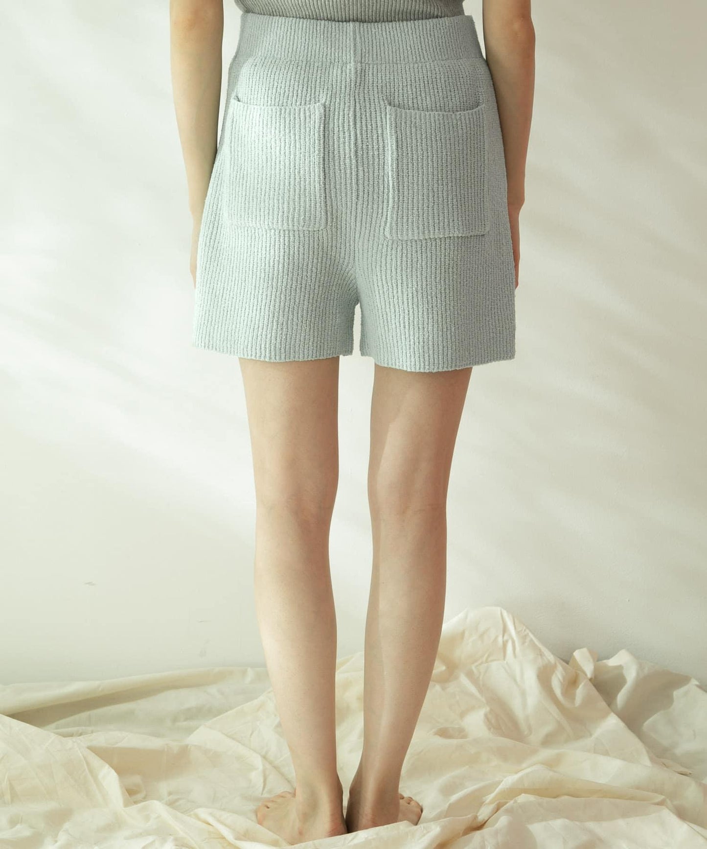 捲曲紗線針織短褲