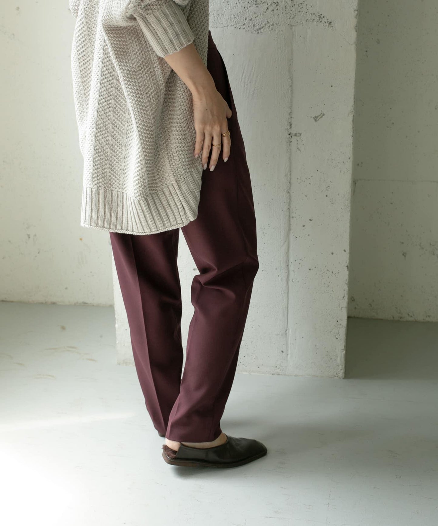 illi 單褶修身錐形褲