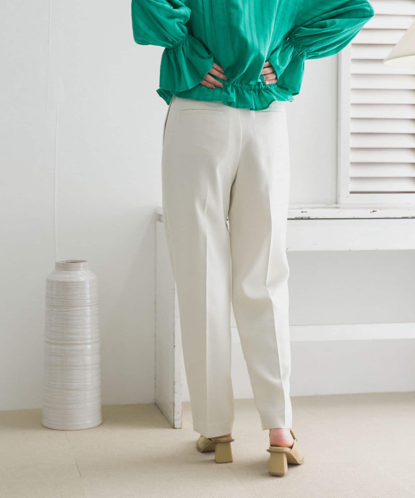 illi 單褶中線西裝褲