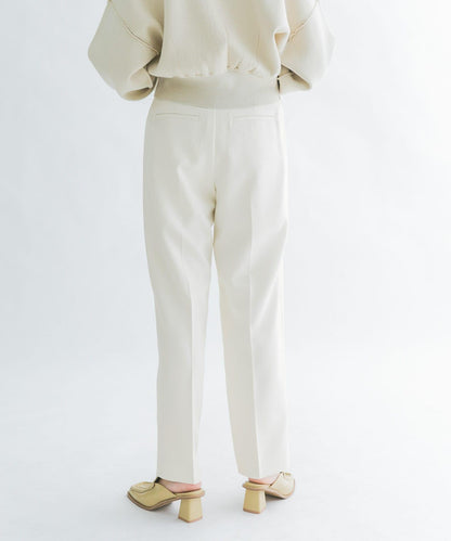 illi 單褶中線西裝褲