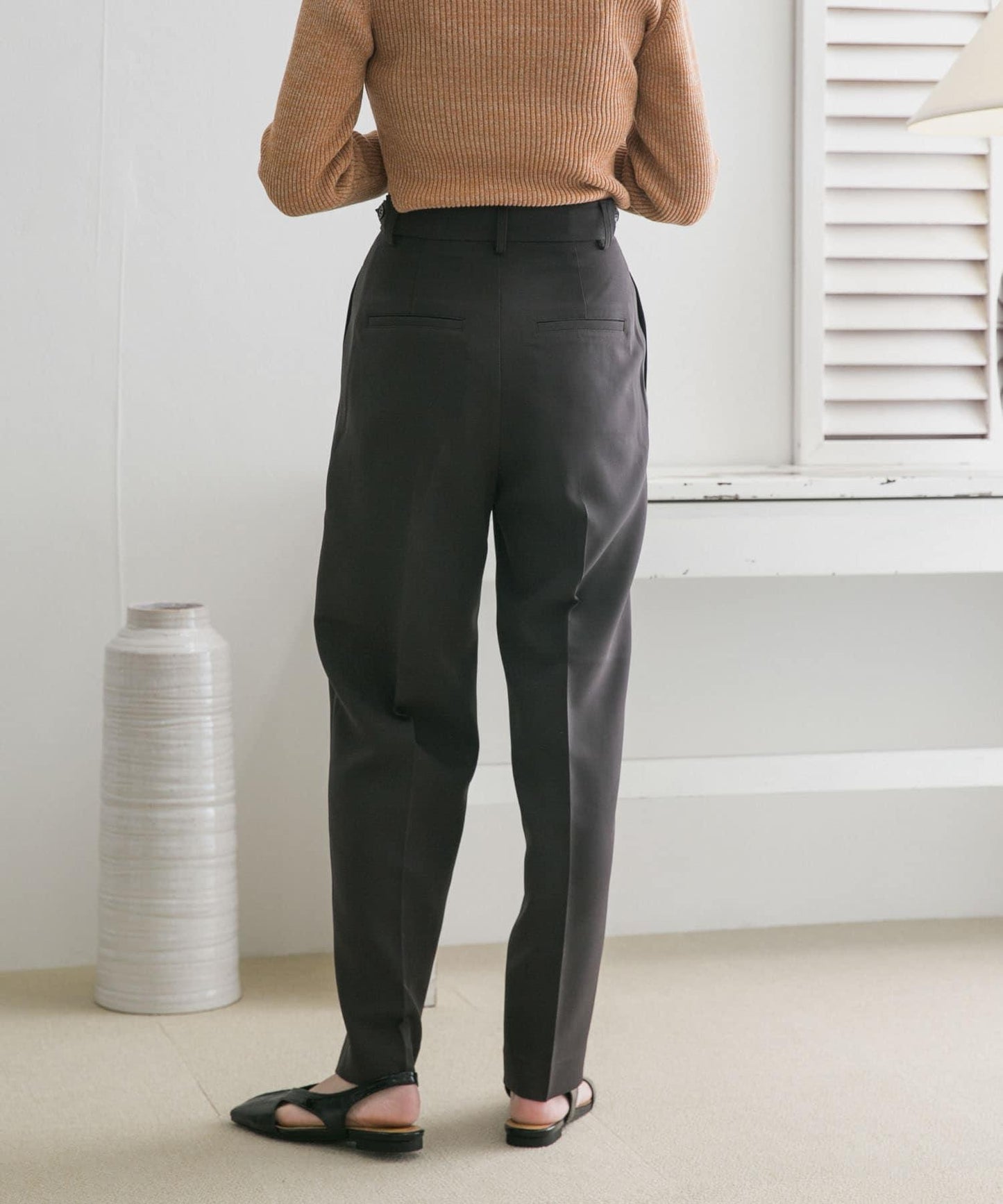 illi 單褶中線西裝褲