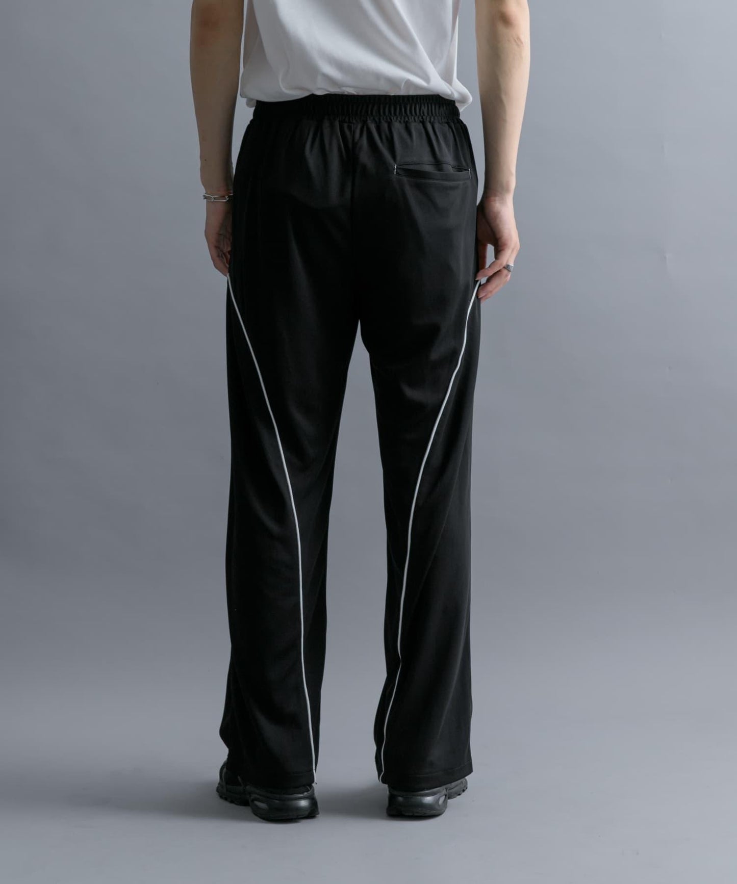 『聯名』SHUHEI KOKI×SENSE OF PLACE 運動長褲