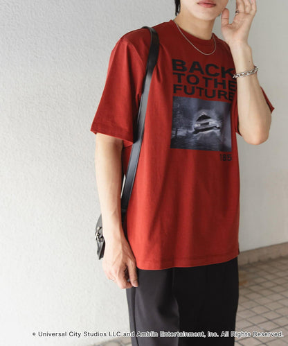 『聯名』SENSE OF PLACE×回到未來 圓領印花T恤 A