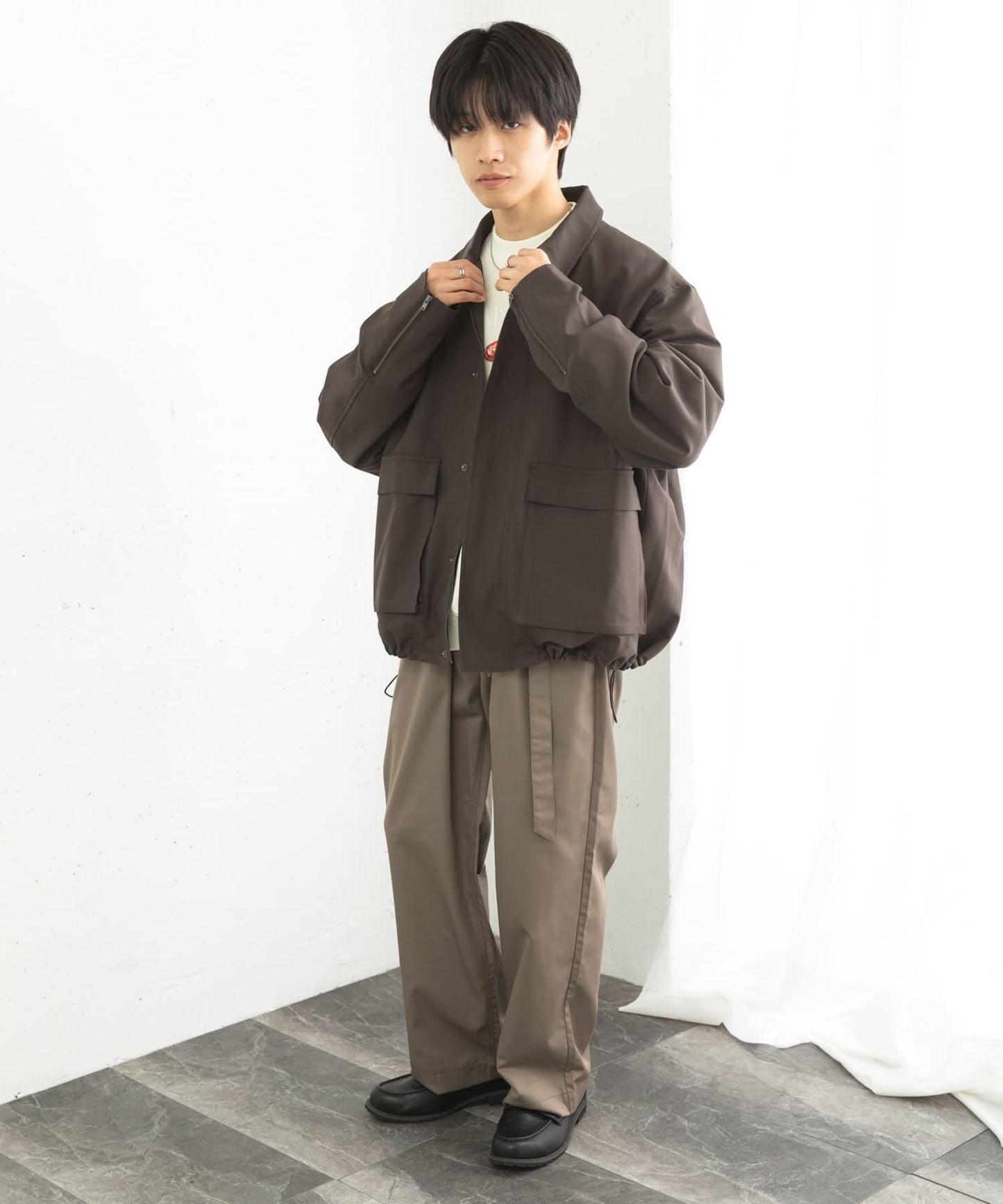 拼色系帶直筒褲