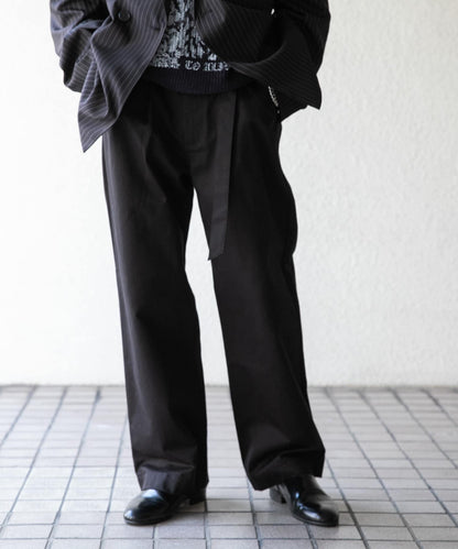 拼色系帶直筒褲