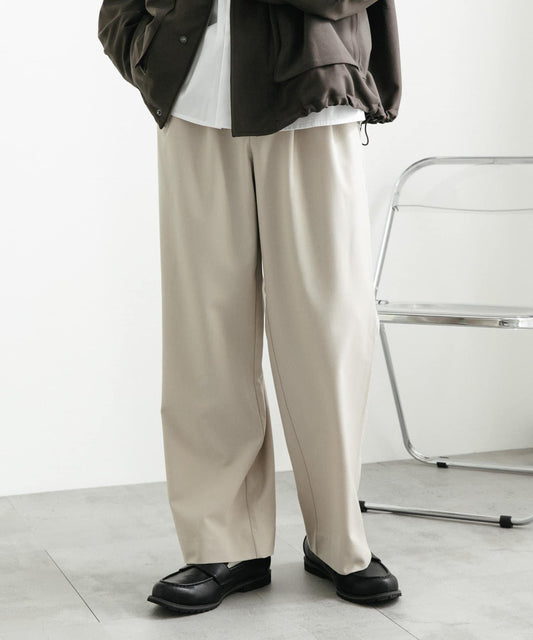 『イージーケア』雙褶寬鬆長褲