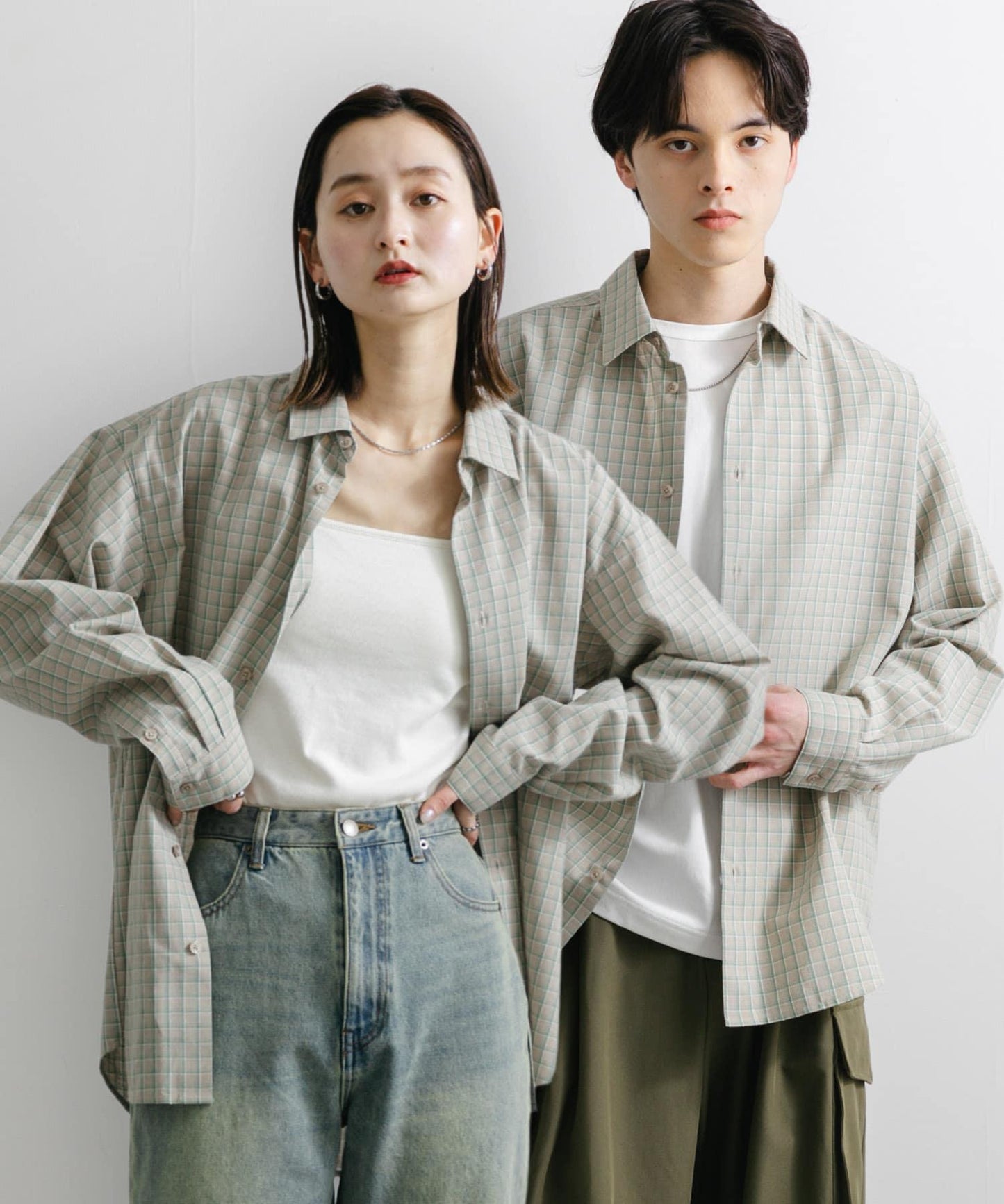 中性格紋寬鬆襯衫