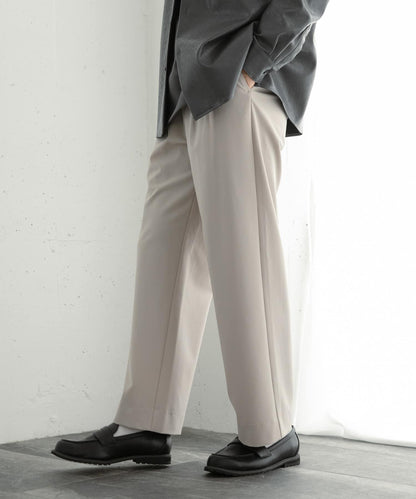 『イージーケア』雙褶寬鬆長褲