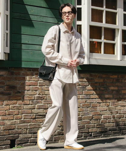 中性格紋寬鬆襯衫