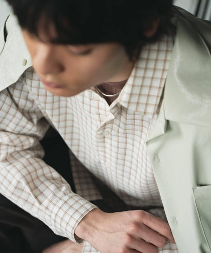 中性格紋寬鬆襯衫