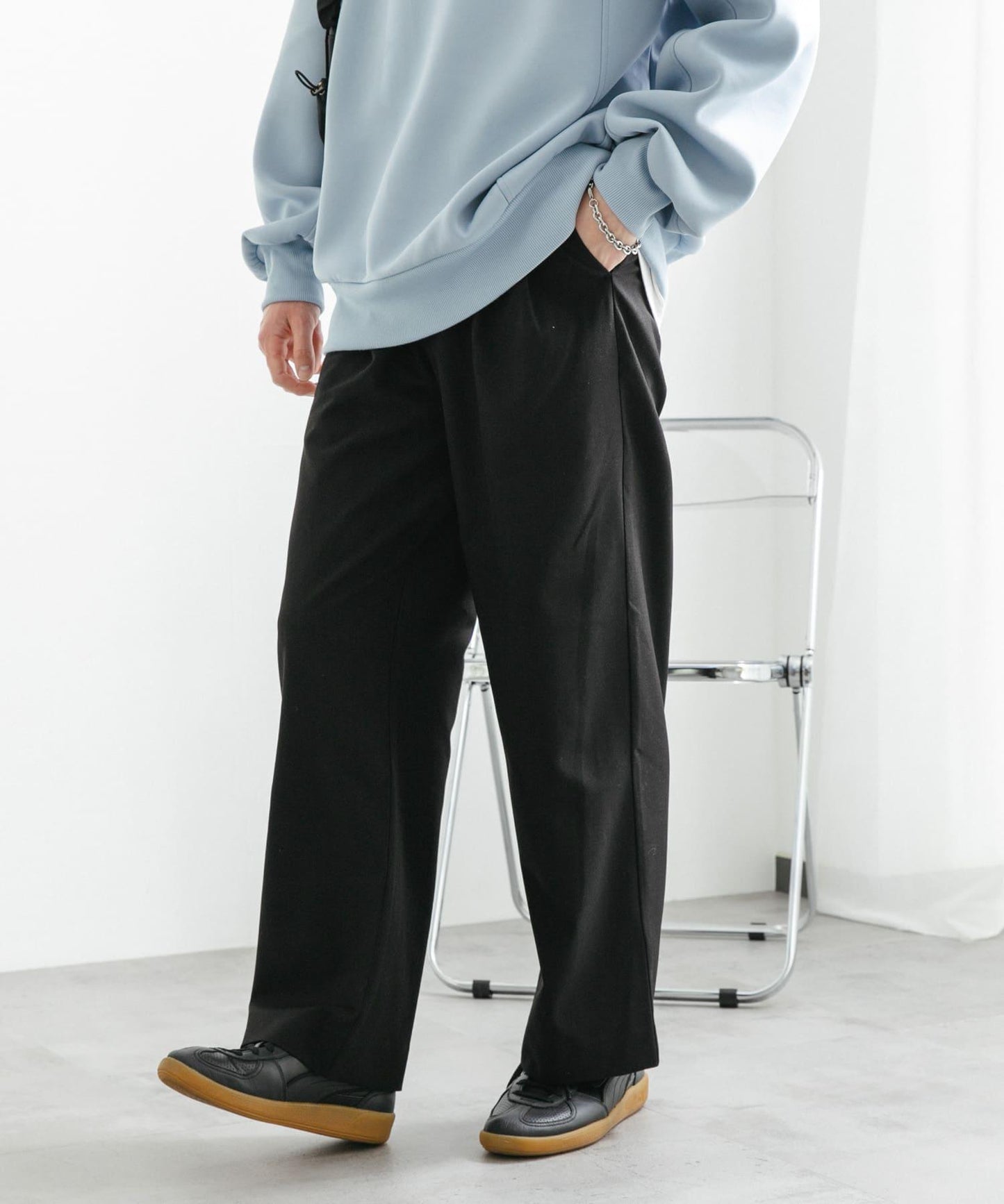 『イージーケア』雙褶寬鬆長褲