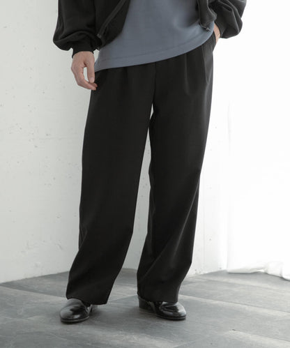 『イージーケア』雙褶寬鬆長褲