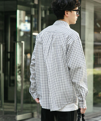 中性格紋寬鬆襯衫
