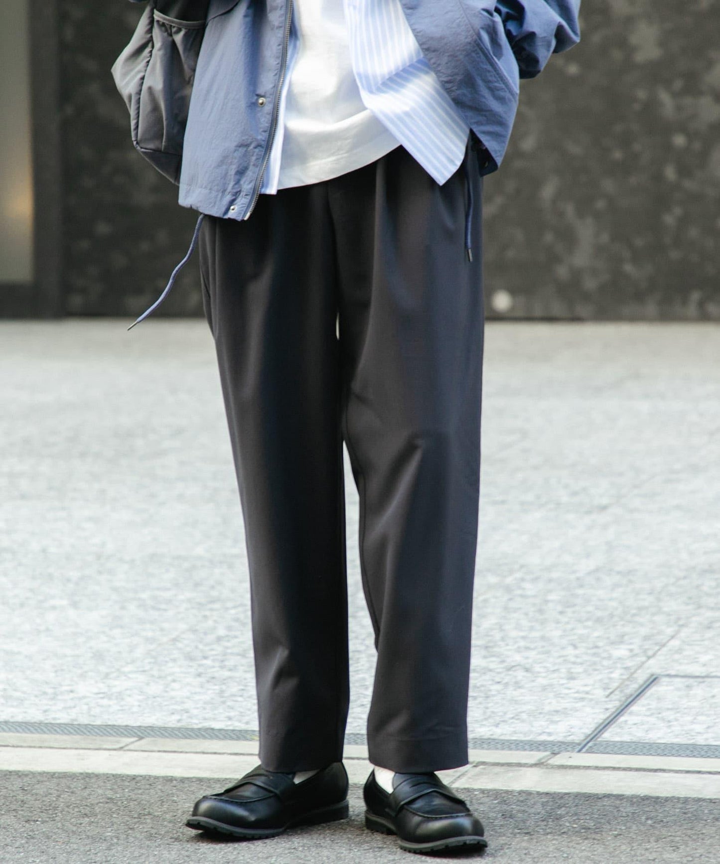 『イージーケア』雙褶錐形褲