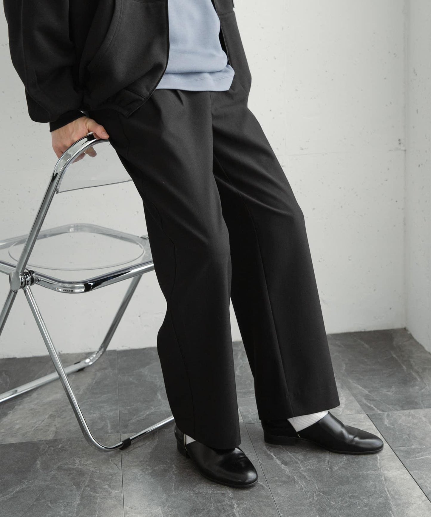 『イージーケア』雙褶寬鬆長褲