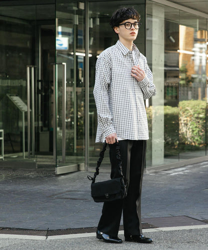 中性格紋寬鬆襯衫