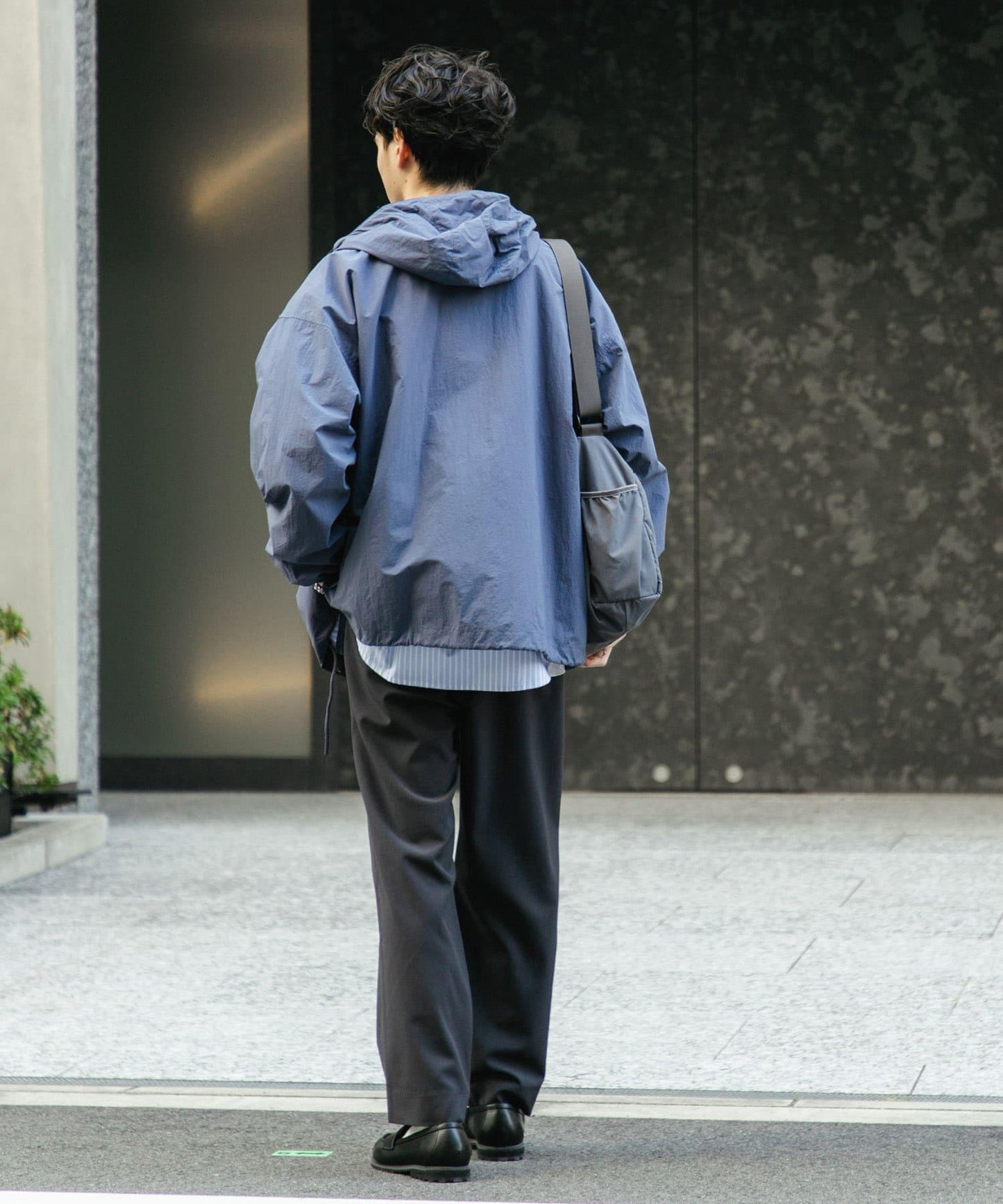 『イージーケア』雙褶錐形褲