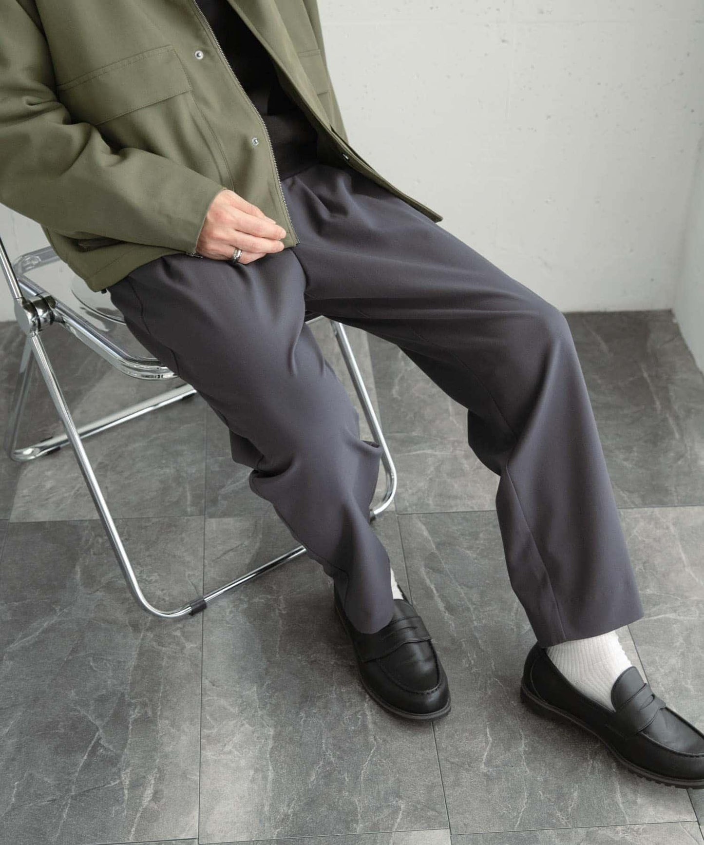 『イージーケア』雙褶錐形褲