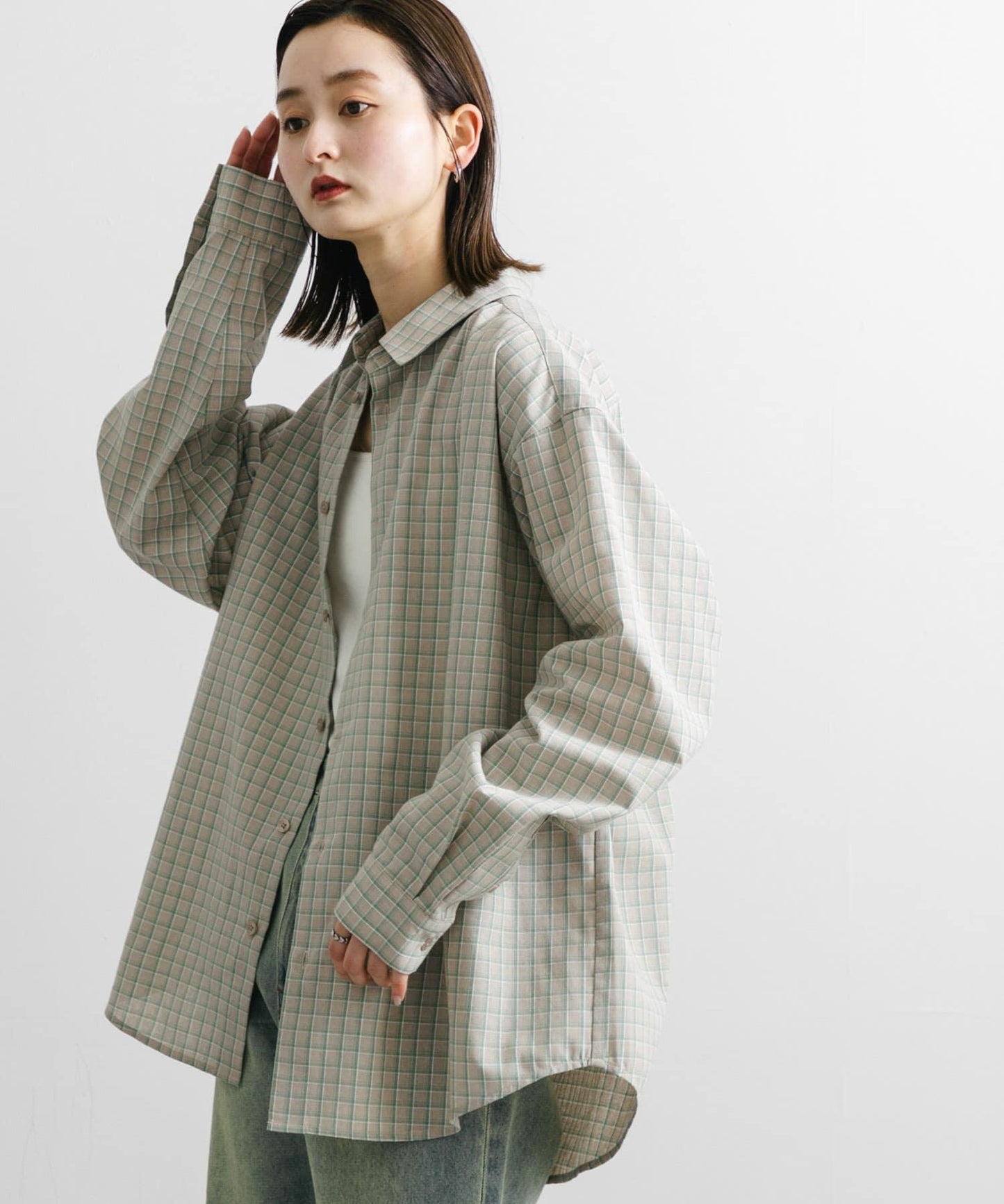 中性格紋寬鬆襯衫