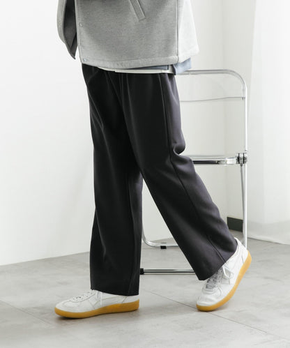 『イージーケア』雙褶寬鬆長褲