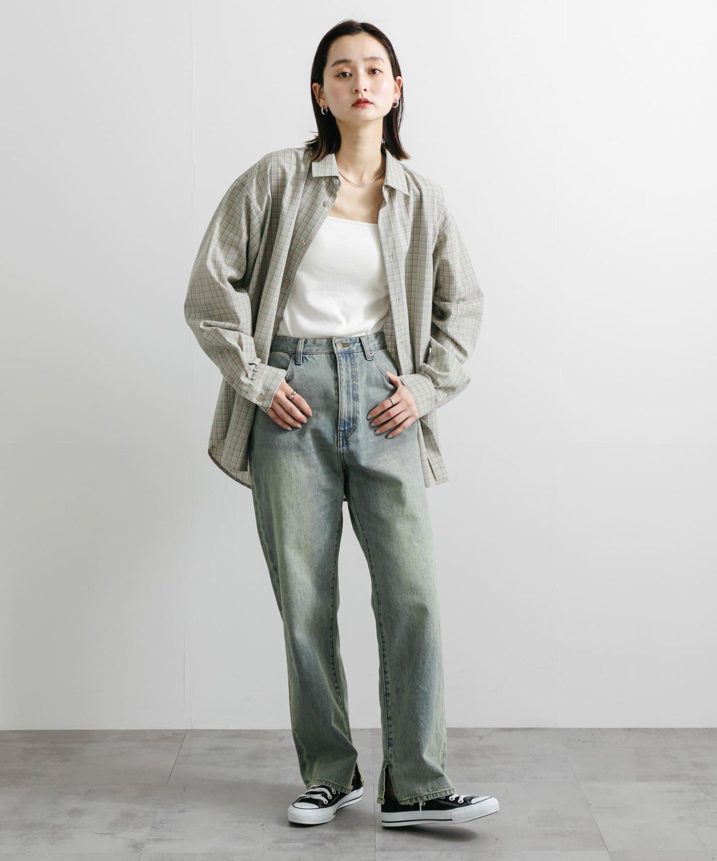 中性格紋寬鬆襯衫