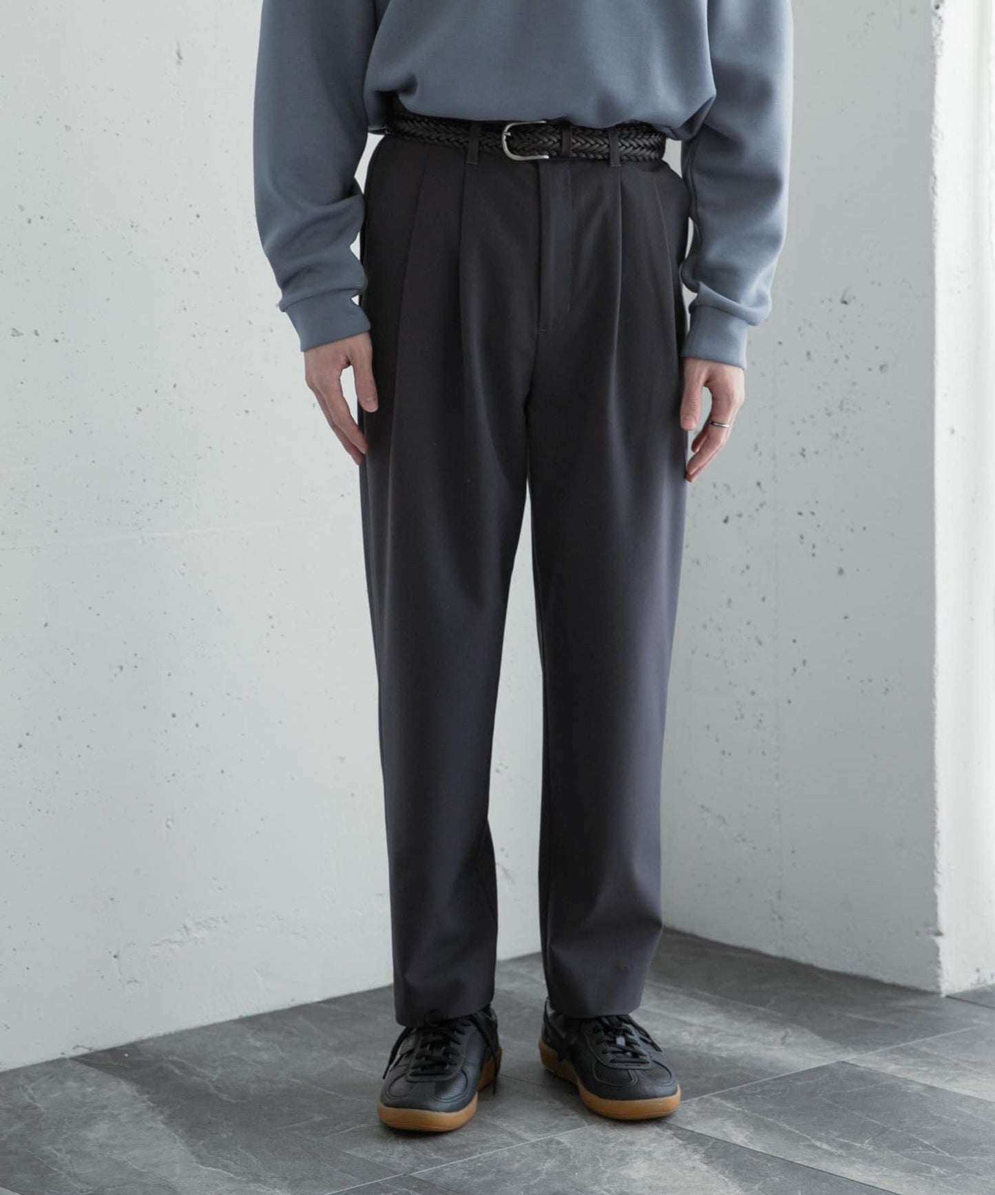 『イージーケア』雙褶錐形褲